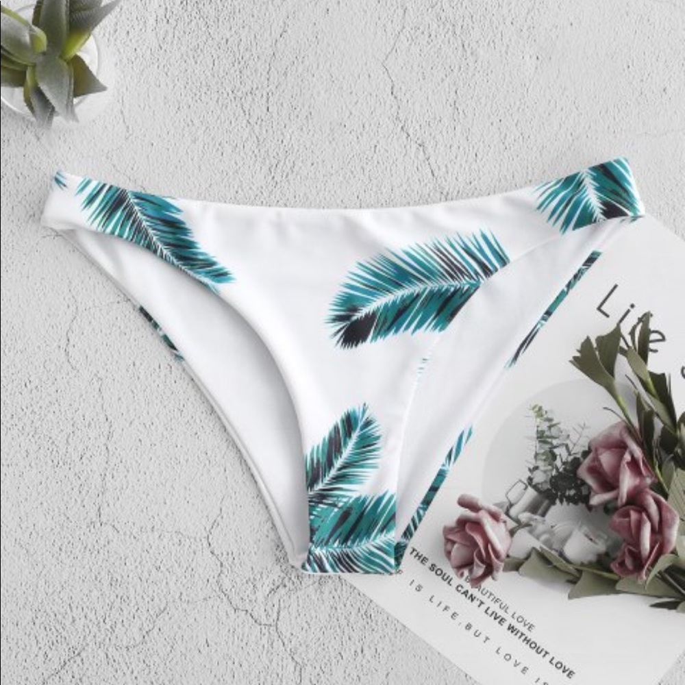 Zaful Tropical Leaf print Bikini Bottom